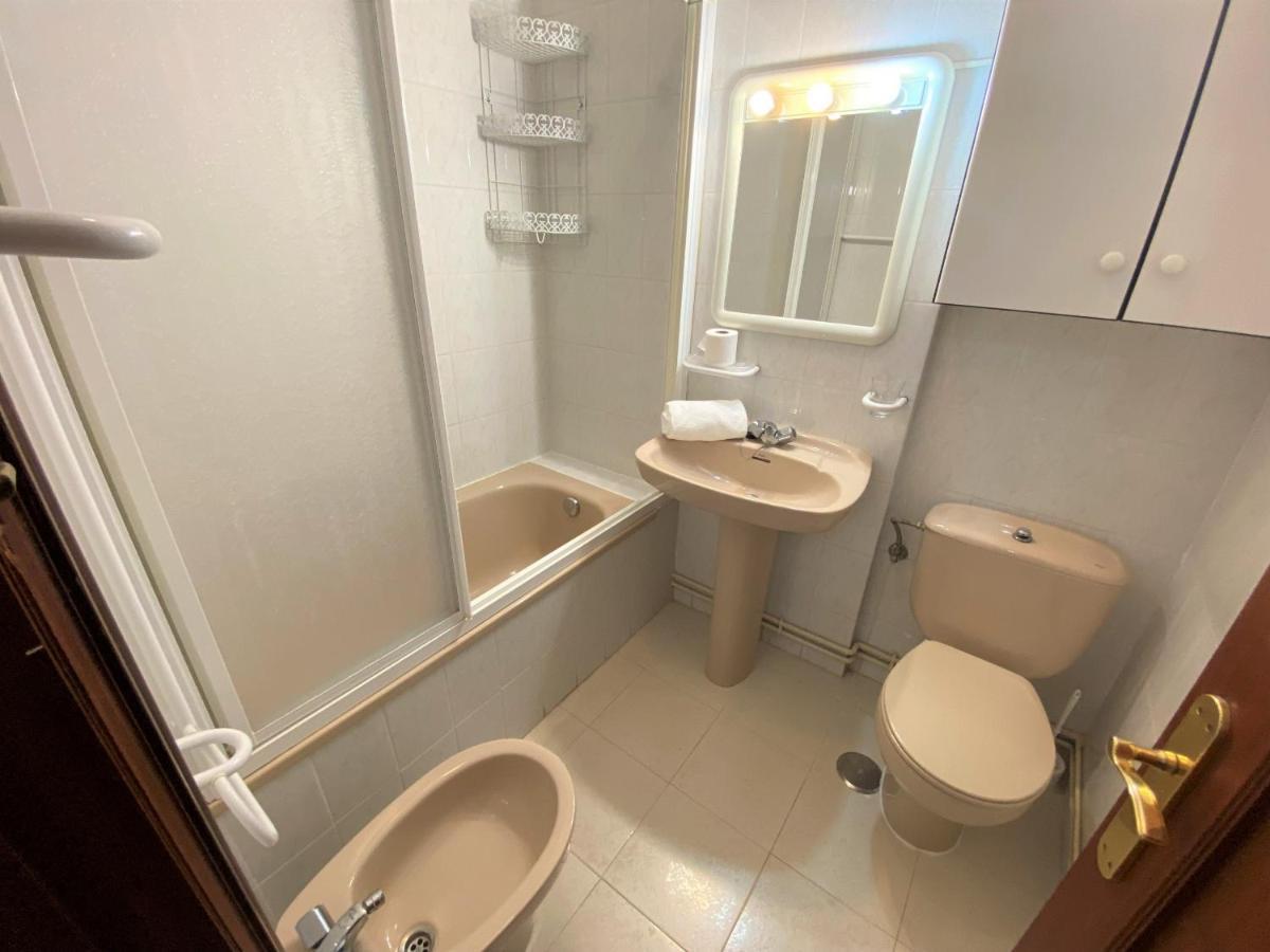 Apartamento Playas De Quejo Isla Plana 외부 사진